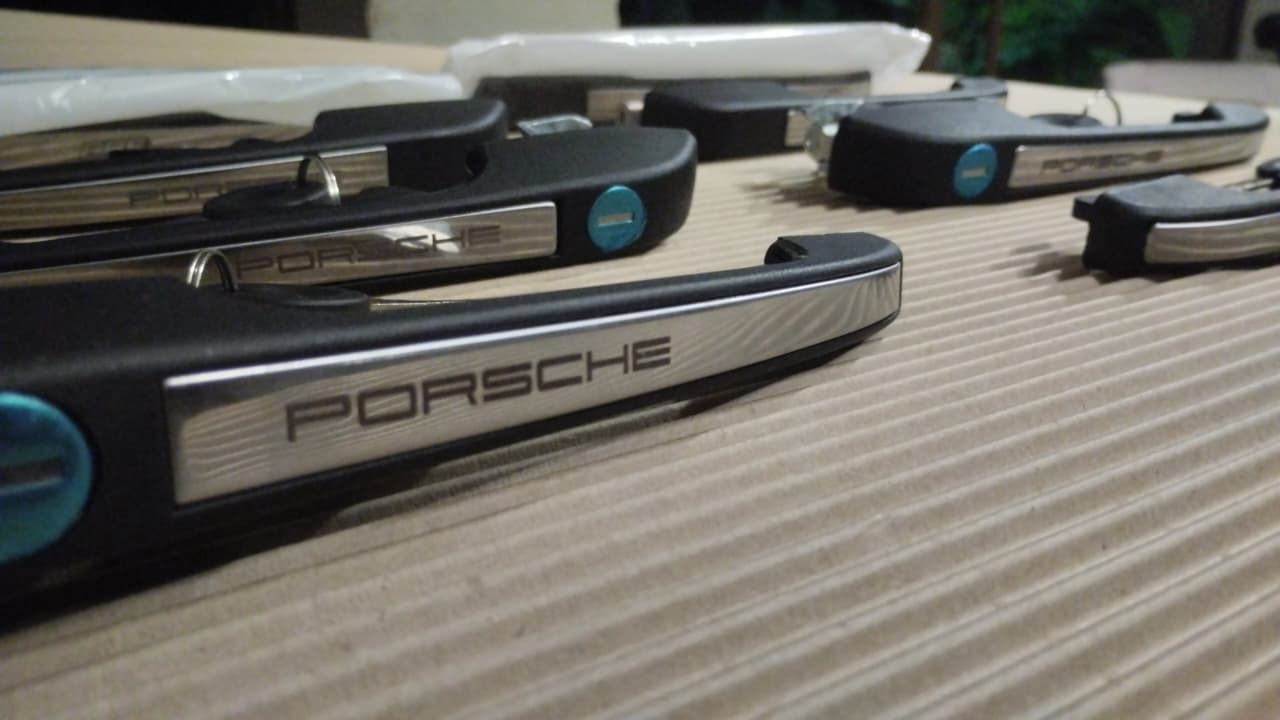 Golf Mk1-2 ,Caddy ,Fox, Engraved Porsche scripted handle set 4 door